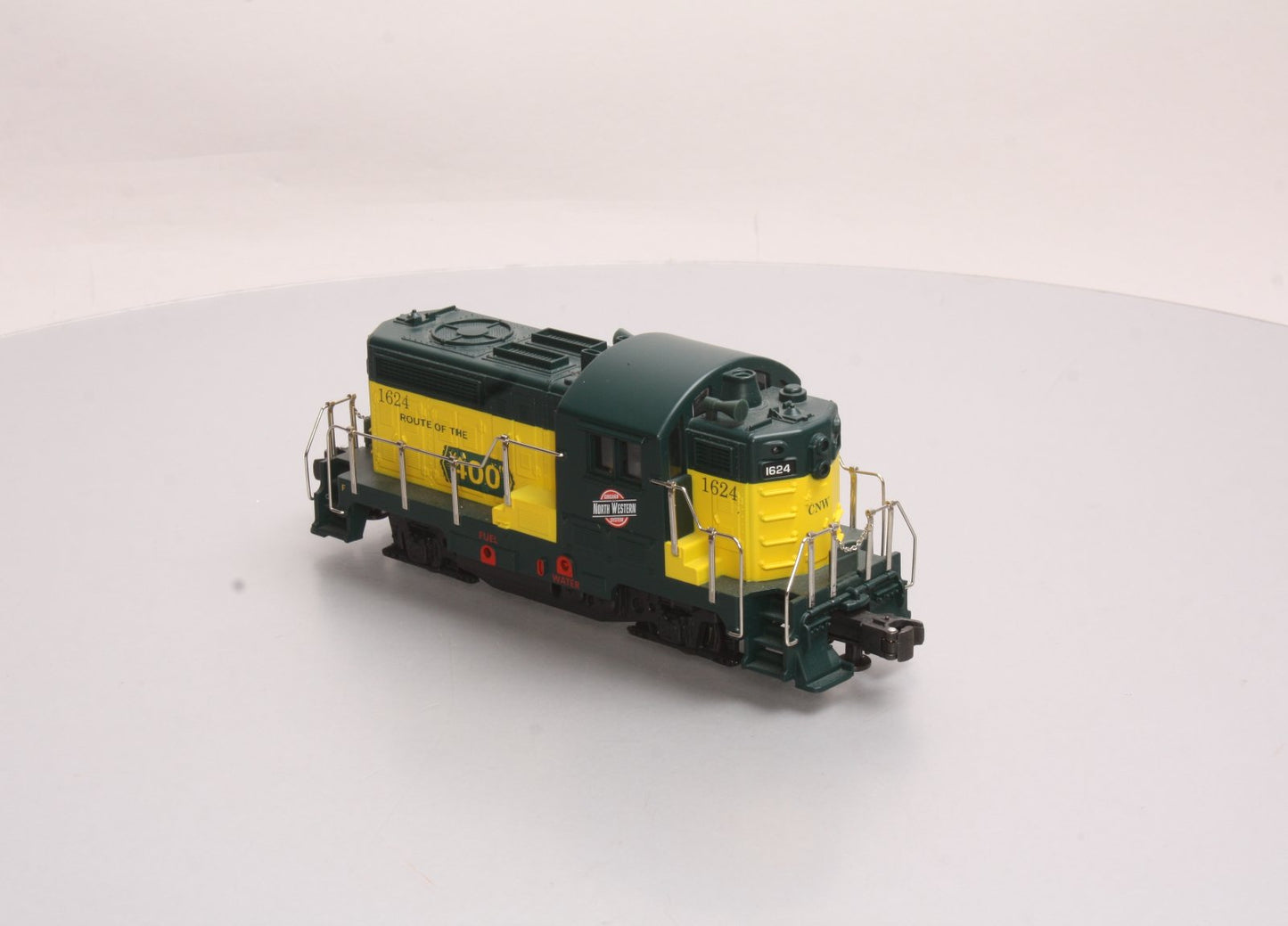 RMT 4412 O Chicago & North Western Powered BEEP Diesel Locomotive #1624