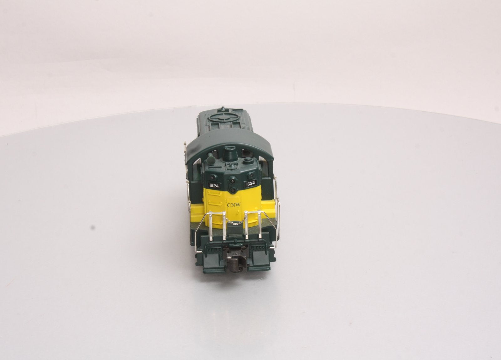 RMT 4412 O Chicago & North Western Powered BEEP Diesel Locomotive #1624