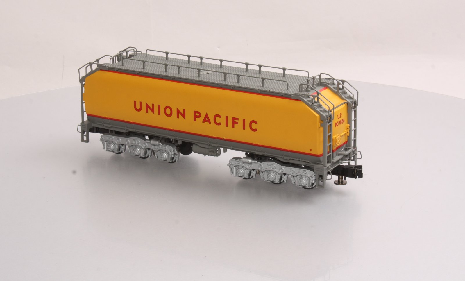 Lionel 6-82395 O LEGACY Union Pacific Auxiliary Water Tender #907856