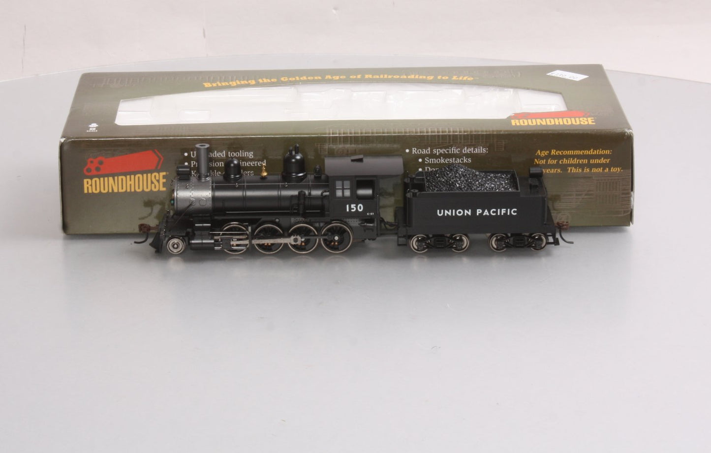 Roundhouse 84962 HO Union Pacific Old Time 2-8-0 Steam Locomotive #150