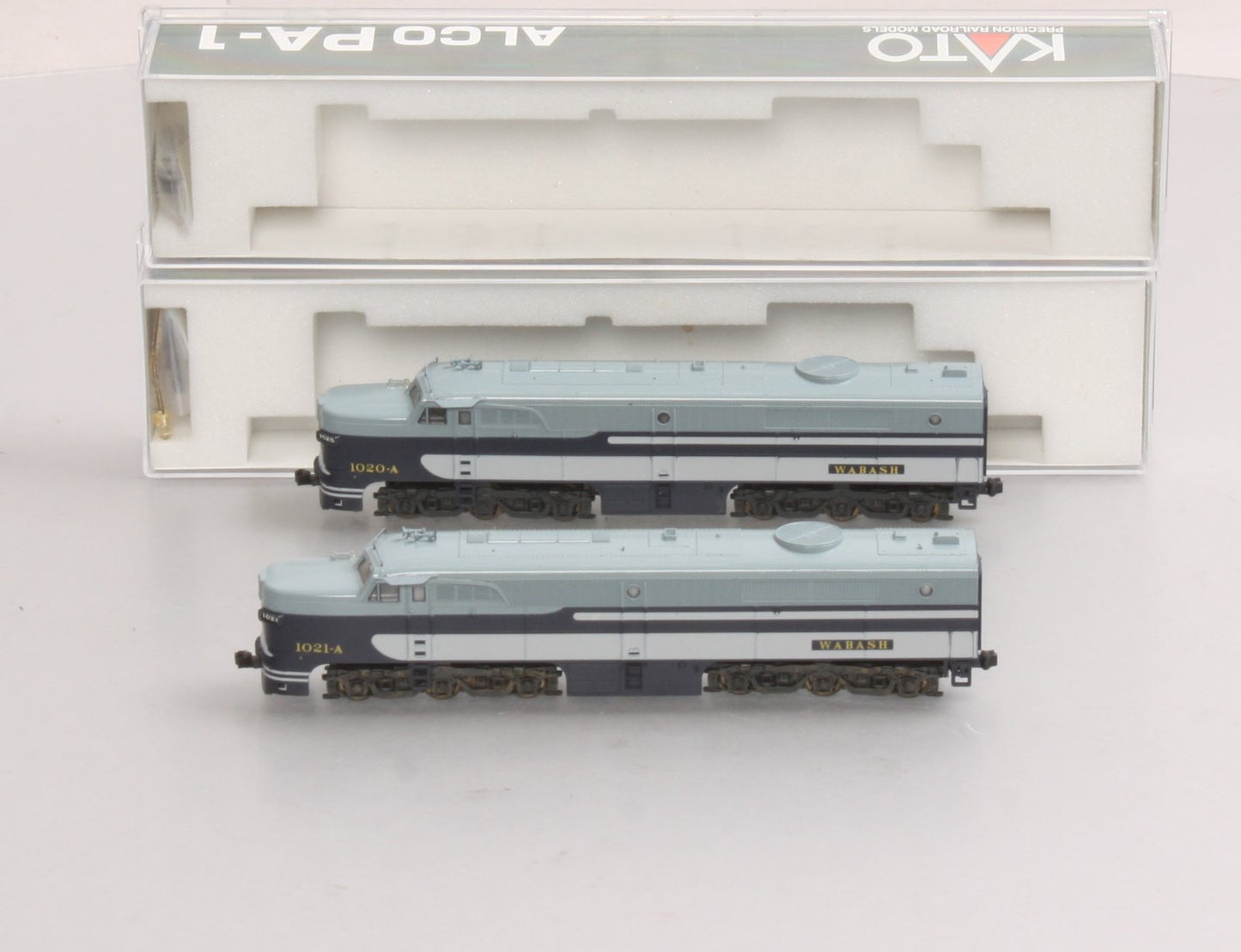 Kato 106-0901 N Wabash PA-1 AA Diesel Locomotive #1020A/1021A