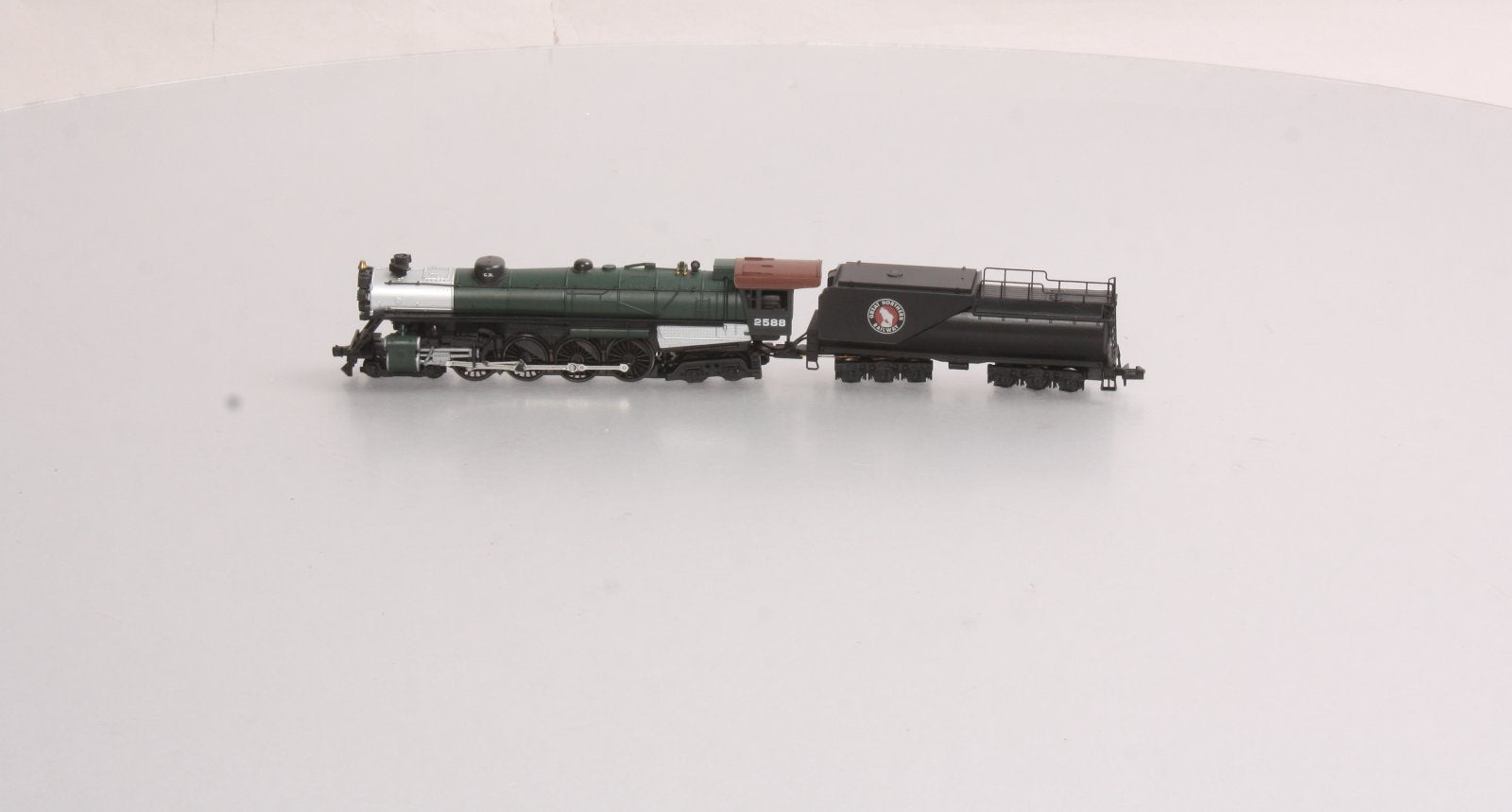 Con-Cor 3811 N Great Northern S-2 4-8-4 Steam Loco #2588