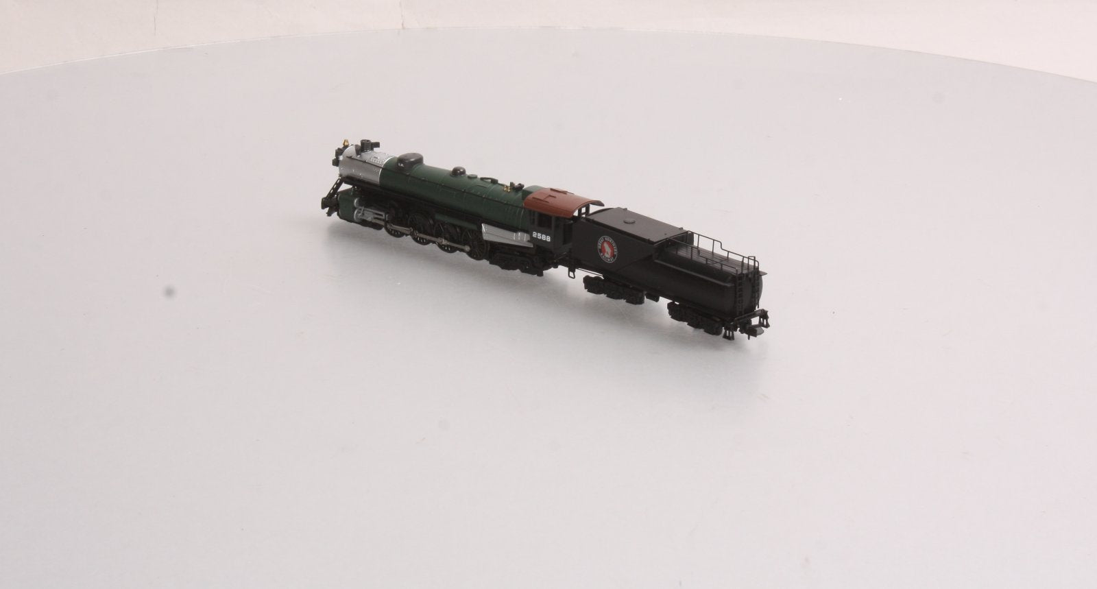 Con-Cor 3811 N Great Northern S-2 4-8-4 Steam Loco #2588