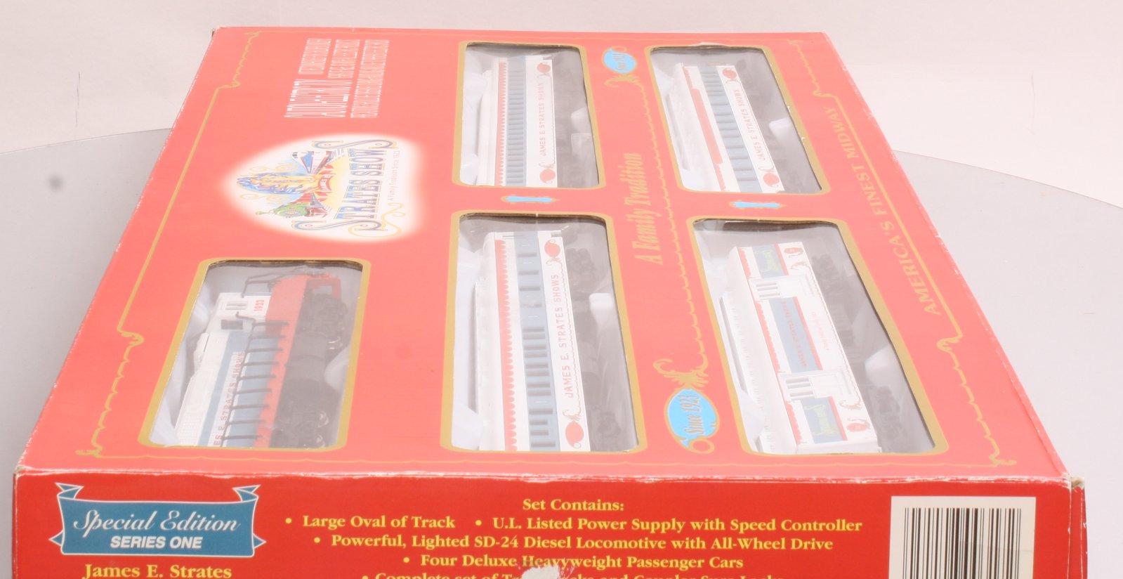 IHC 318 HO Gauge Strates Show Passenger Car Set