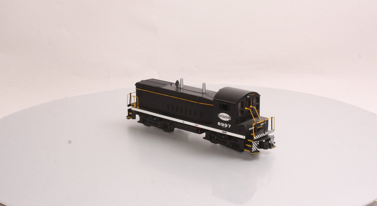 MTH 30-2885-1 New York Central SW-9 Diesel Switcher #8997 with Proto-Sound 2.0