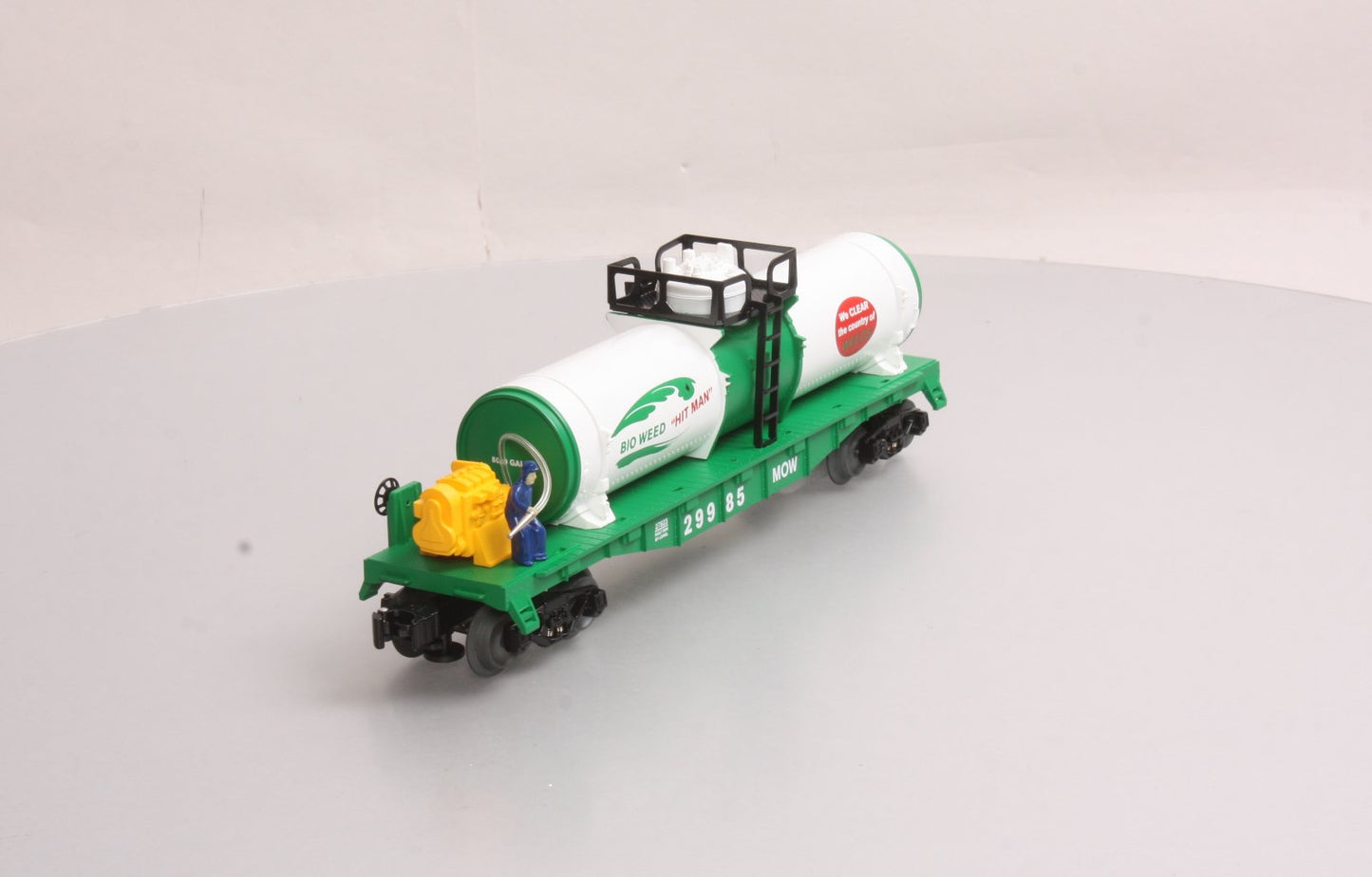 Lionel 6-27823 O Bio Weed Chemical Tank Flatcar