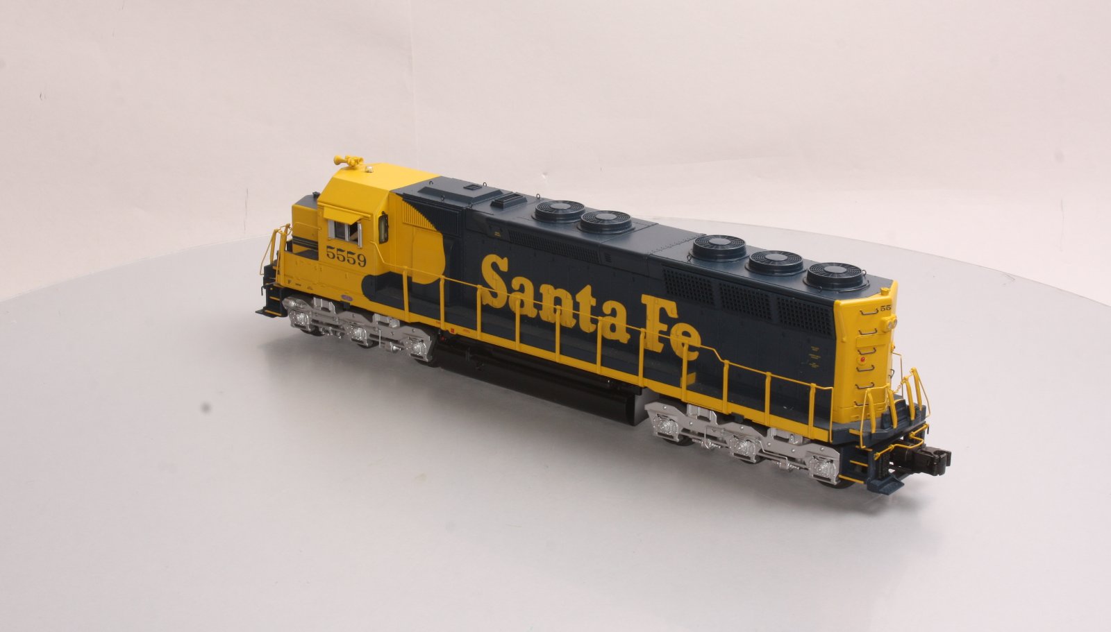 MTH 20-2914-1 Santa Fe SD45 Low Hood Diesel Engine w/PS 2.0 #5559 (Hi-Rail)