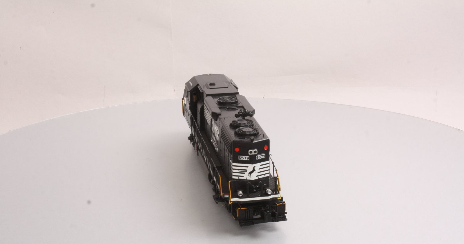 MTH 20-2807-1 Norfolk Southern GP38-2 Diesel Engine with PS 2.0 #5579