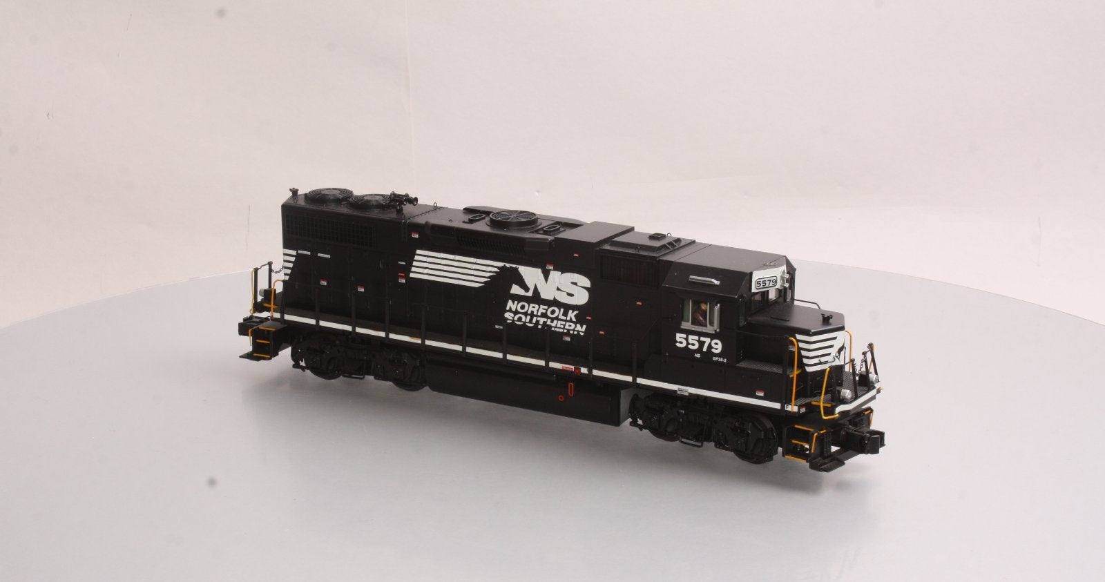 MTH 20-2807-1 Norfolk Southern GP38-2 Diesel Engine with PS 2.0 #5579