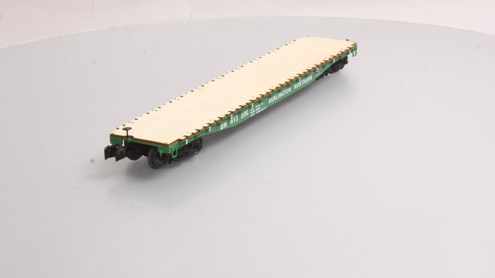 Lionel 6-19386 O Gauge Burlington Northern PS-4 Flatcar w/Stakes