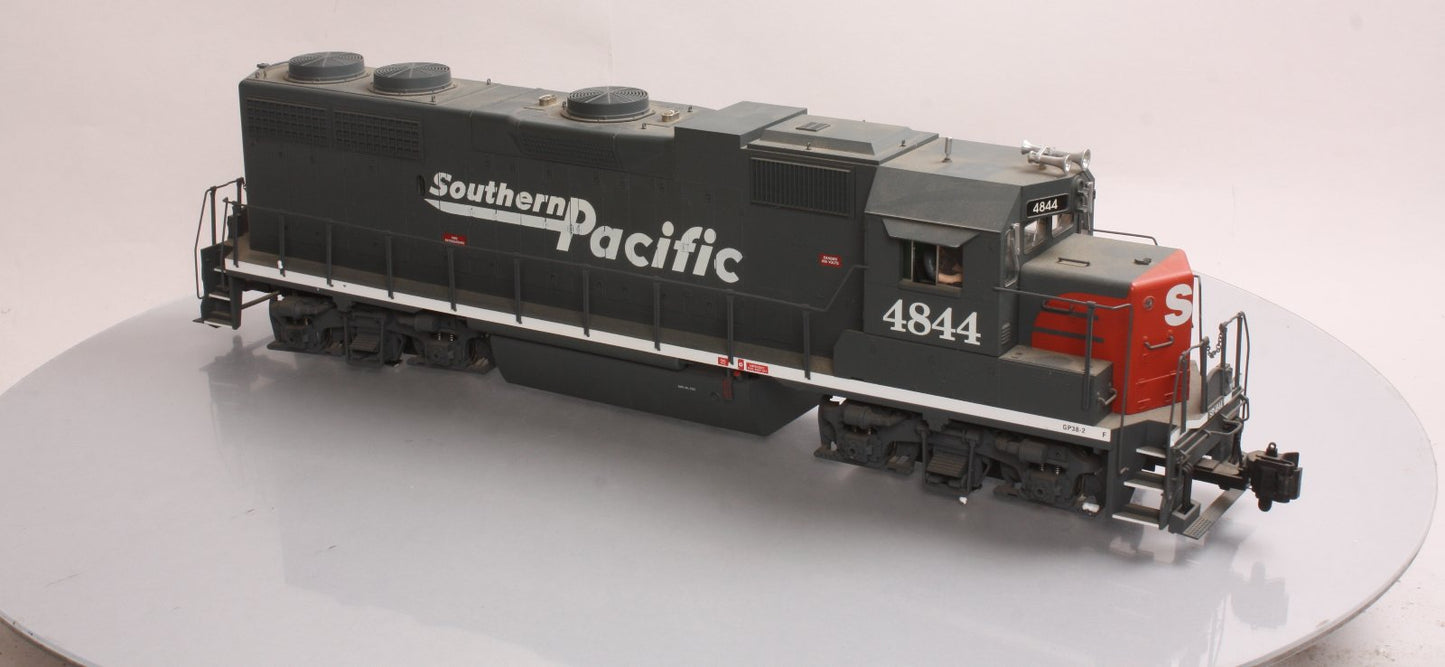 USA Trains 22209 G Southern Pacific GP38-2 Diesel Locomotive #4843