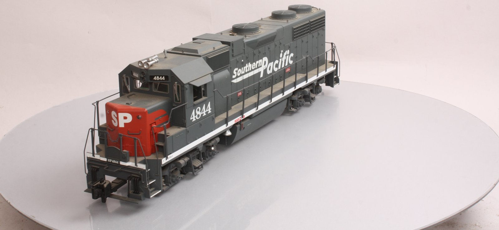 USA Trains 22209 G Southern Pacific GP38-2 Diesel Locomotive #4843