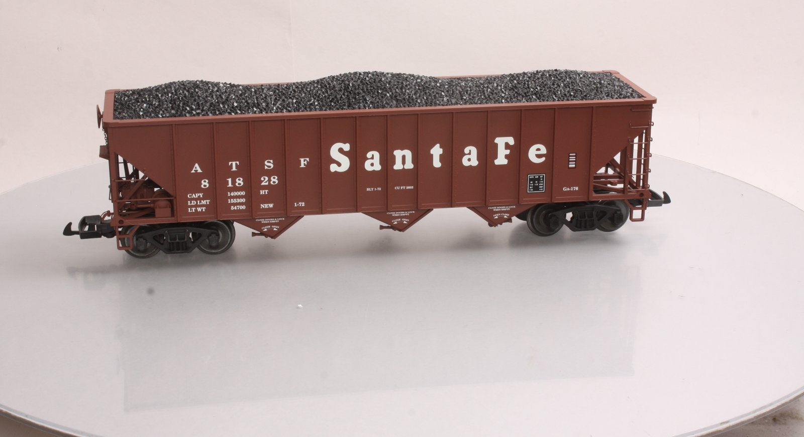USA Trains 14002 G Atchison, Topeka & Santa Fe 70-Ton 3-Bay Coal Hopper #81826