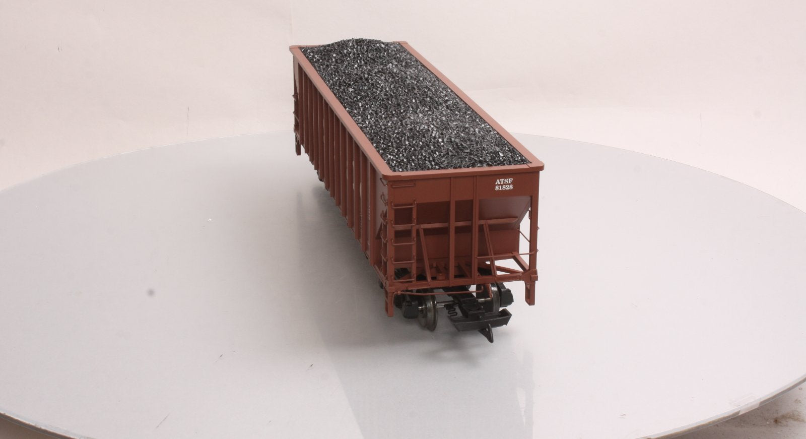 USA Trains 14002 G Atchison, Topeka & Santa Fe 70-Ton 3-Bay Coal Hopper #81826