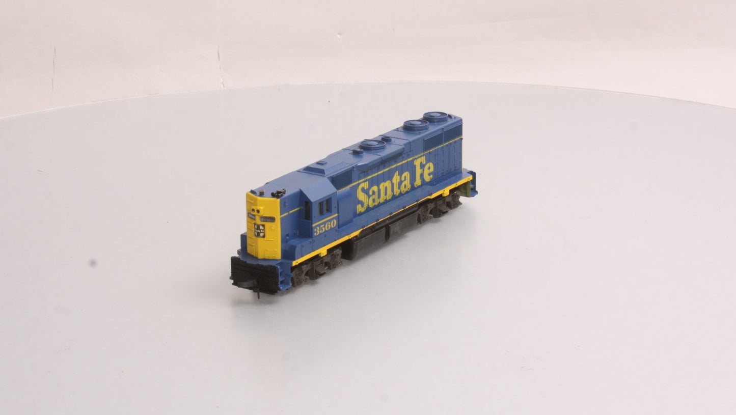 Atlas 7021 HO Scale Santa Fe GP38 Diesel Locomotive #3560