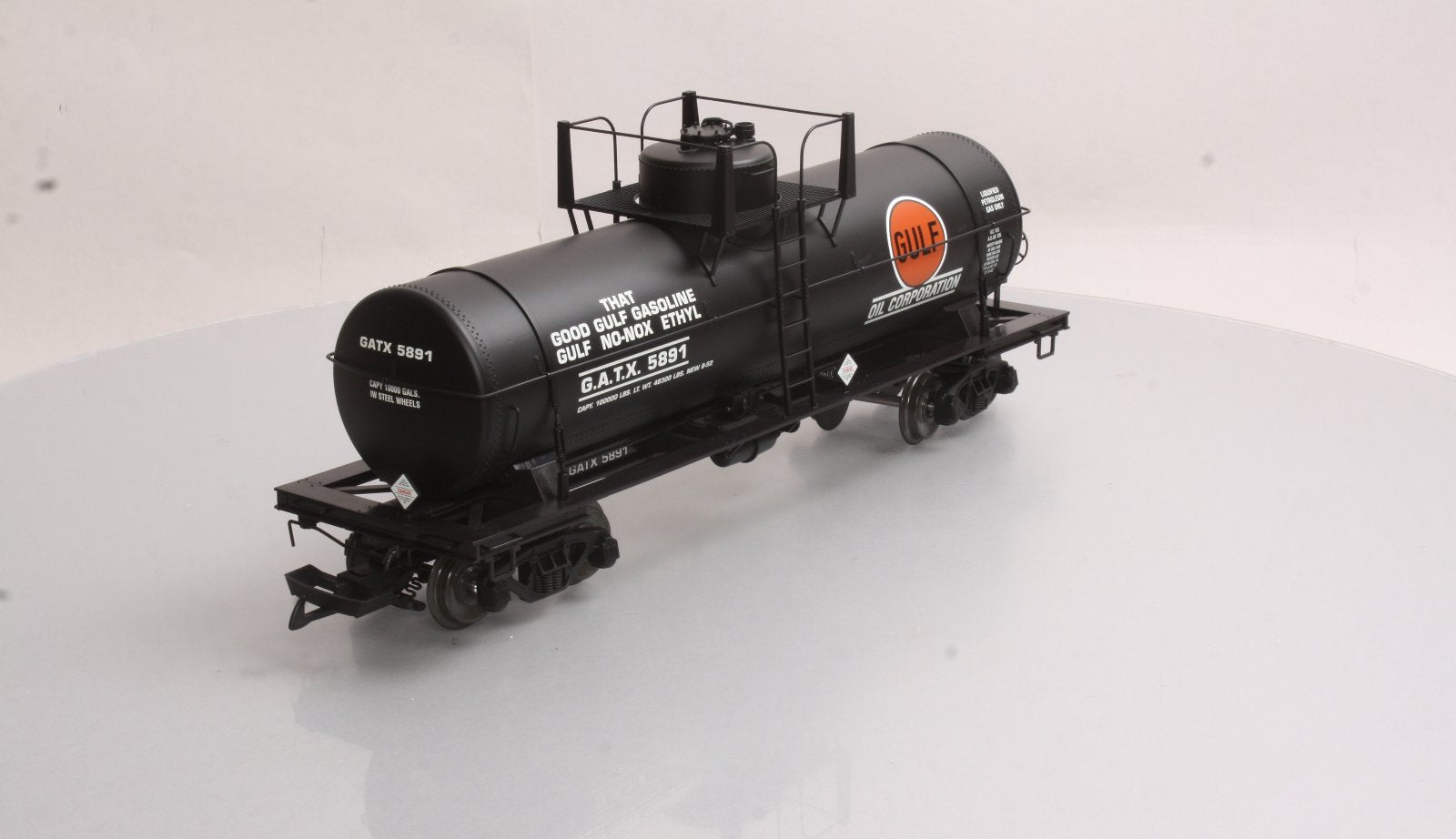 USA Trains 15119 G Gulf 10,000-Gallon Tank Car #5891