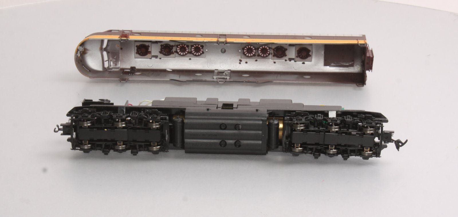 Proto 2000 8713 HO Scale Illinois Central E8/9 Diesel Locomotive #4022