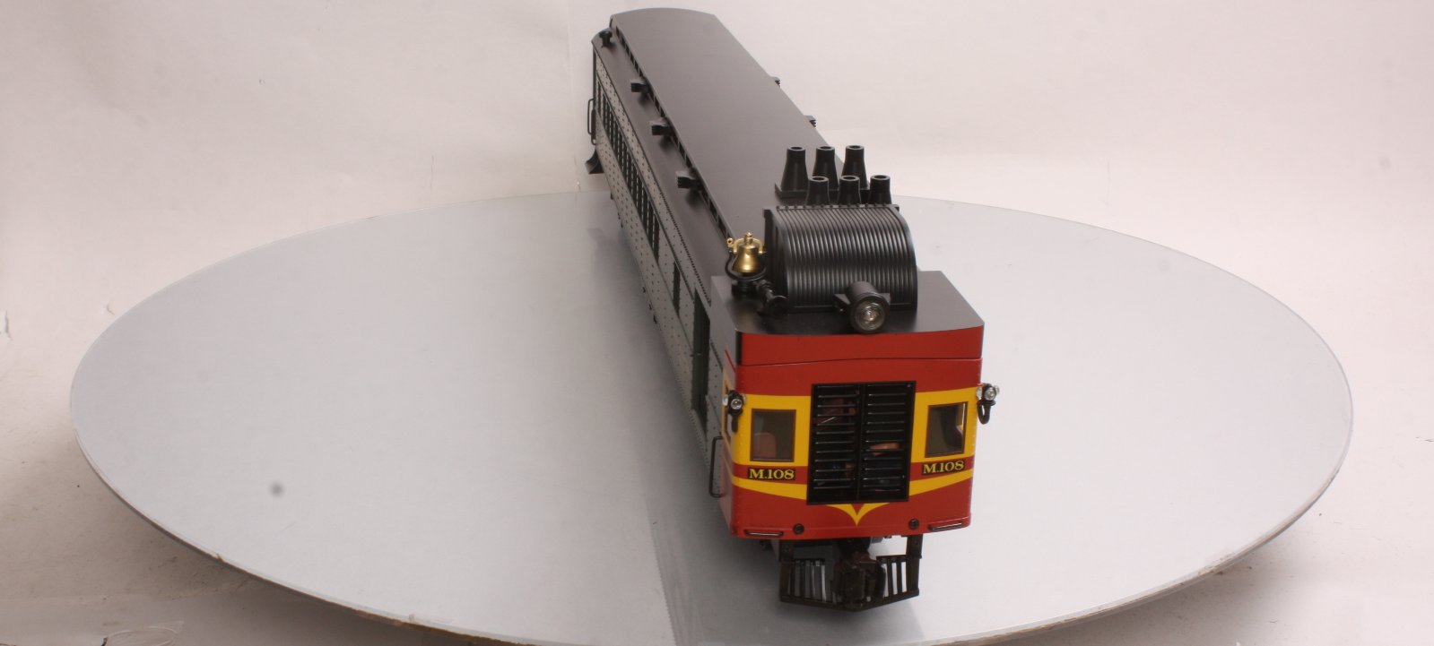 Aristo-Craft 21210 ATSF Santa Fe Doodlebug Gas Electric Rail Car #M108