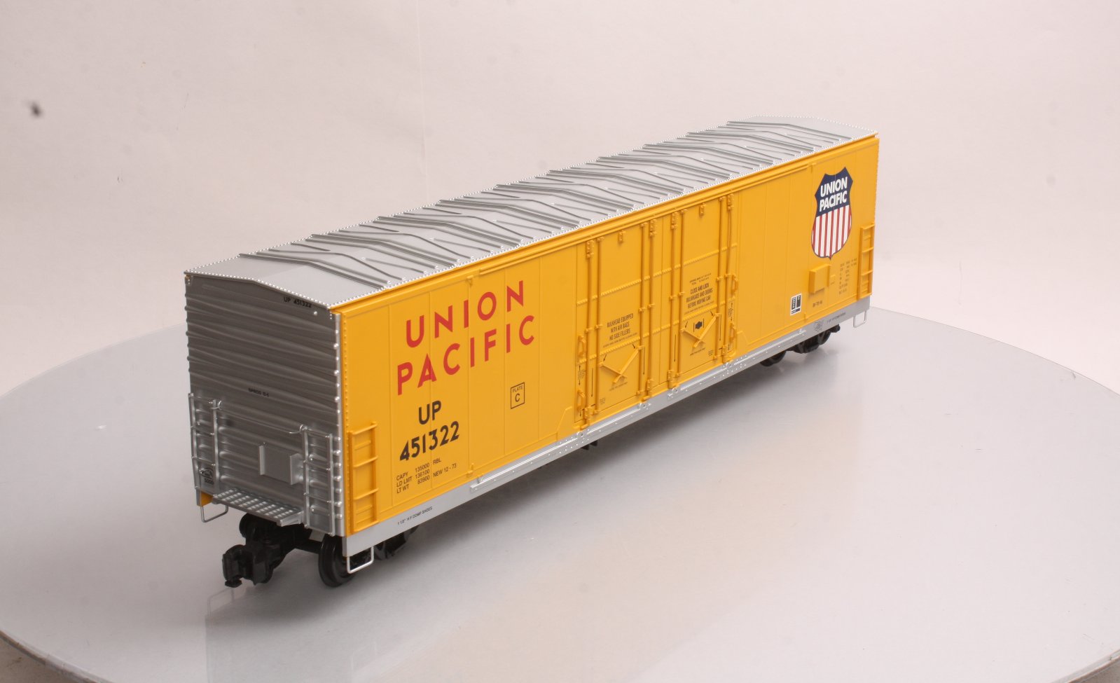 Aristo-Craft 50006 G Scale Union Pacific 53' Evans Boxcar (Metal Wheels)