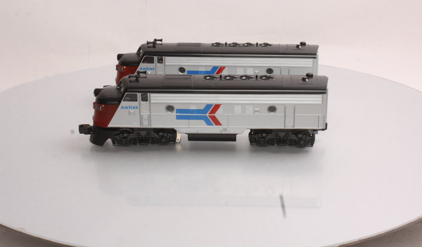 Williams 20701 Amtrak F7 AA Pwrd & Dmy Diesel Loco Set