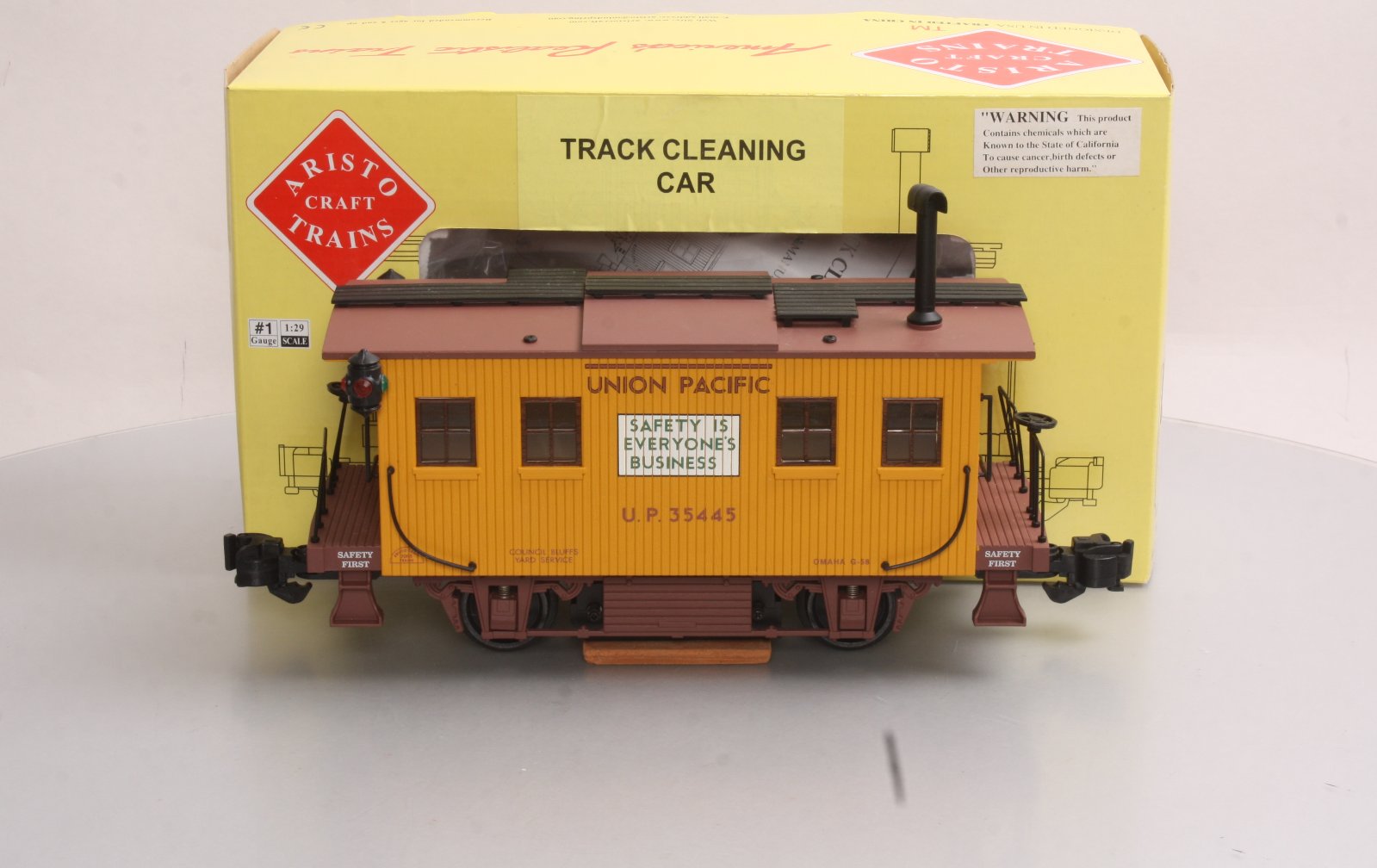 Aristo-Craft ART46953 G Scale Union Pacific Track Cleaning Car #35445