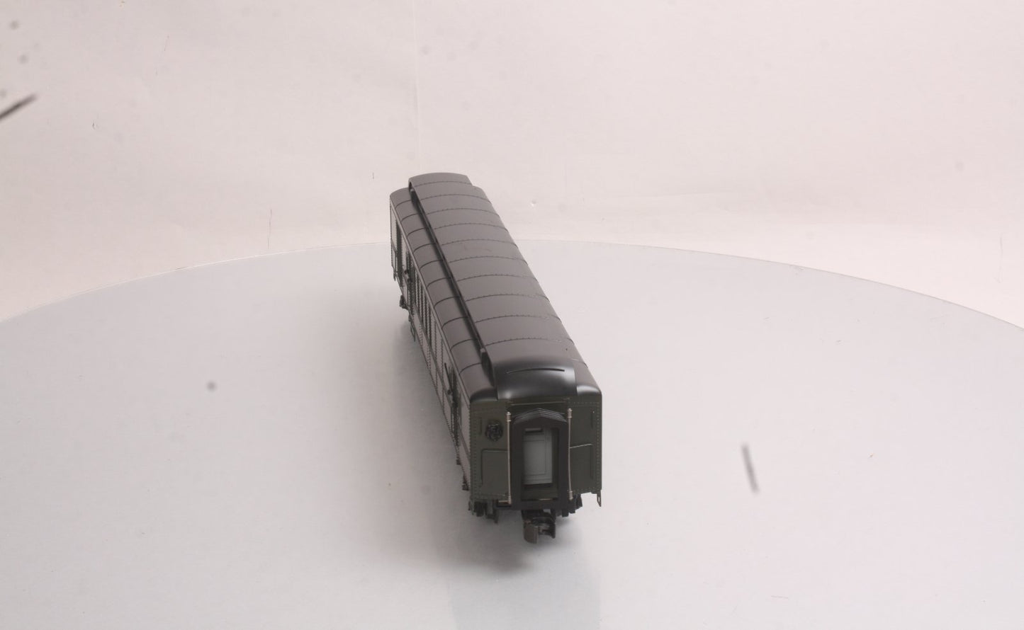 MTH 20-4261 O Gauge Santa Fe 70' Madison RPO Passenger Car #74