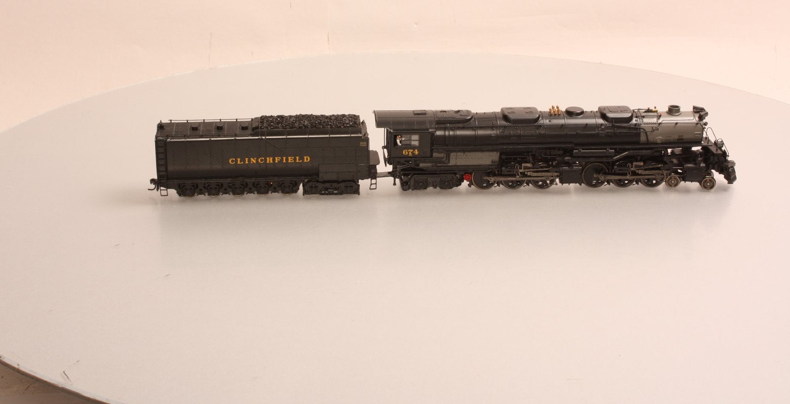 MTH 80-3204-1 Clinchfield #674 HO 4-6-6-4 Challenger w/PS3