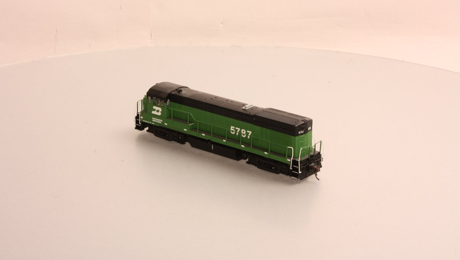 Atlas 10001169 HO Burlington Northern GE U30B Diesel Locomotive DCC/Sound #5787