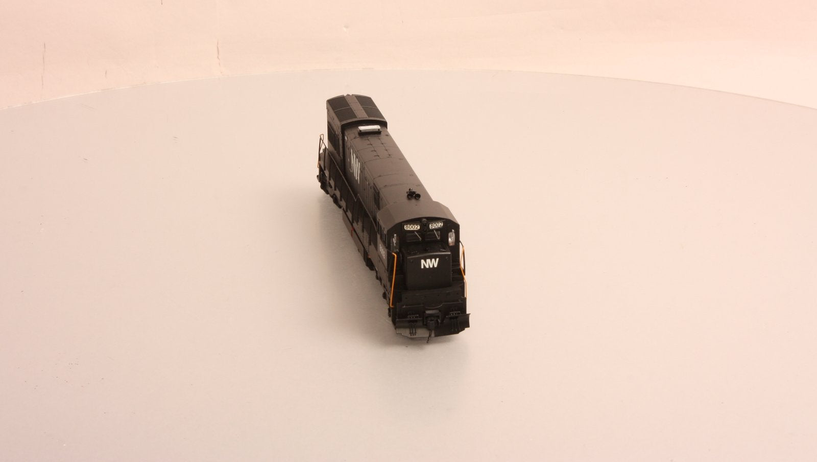 Atlas 7318 HO Norfolk & Western GE U30C Diesel Locomotive Standard DC #8002