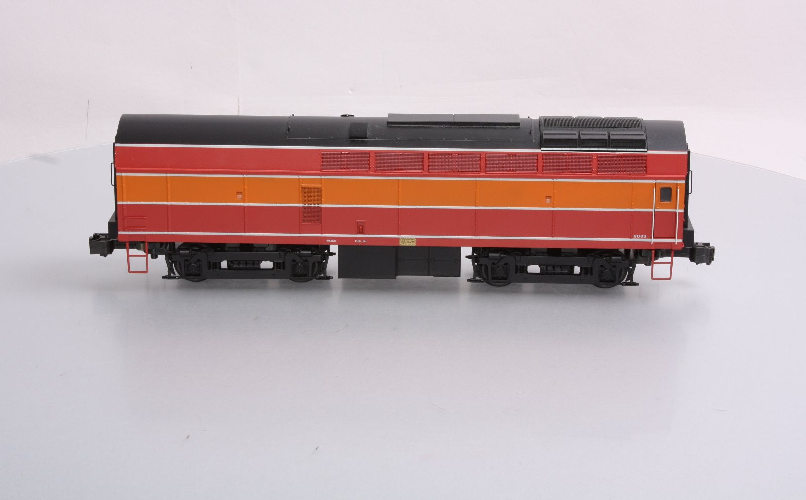 Lionel 6-38577 O SP Legacy RF-16 Sharknose Non-Powered Diesel B-Unit #6063