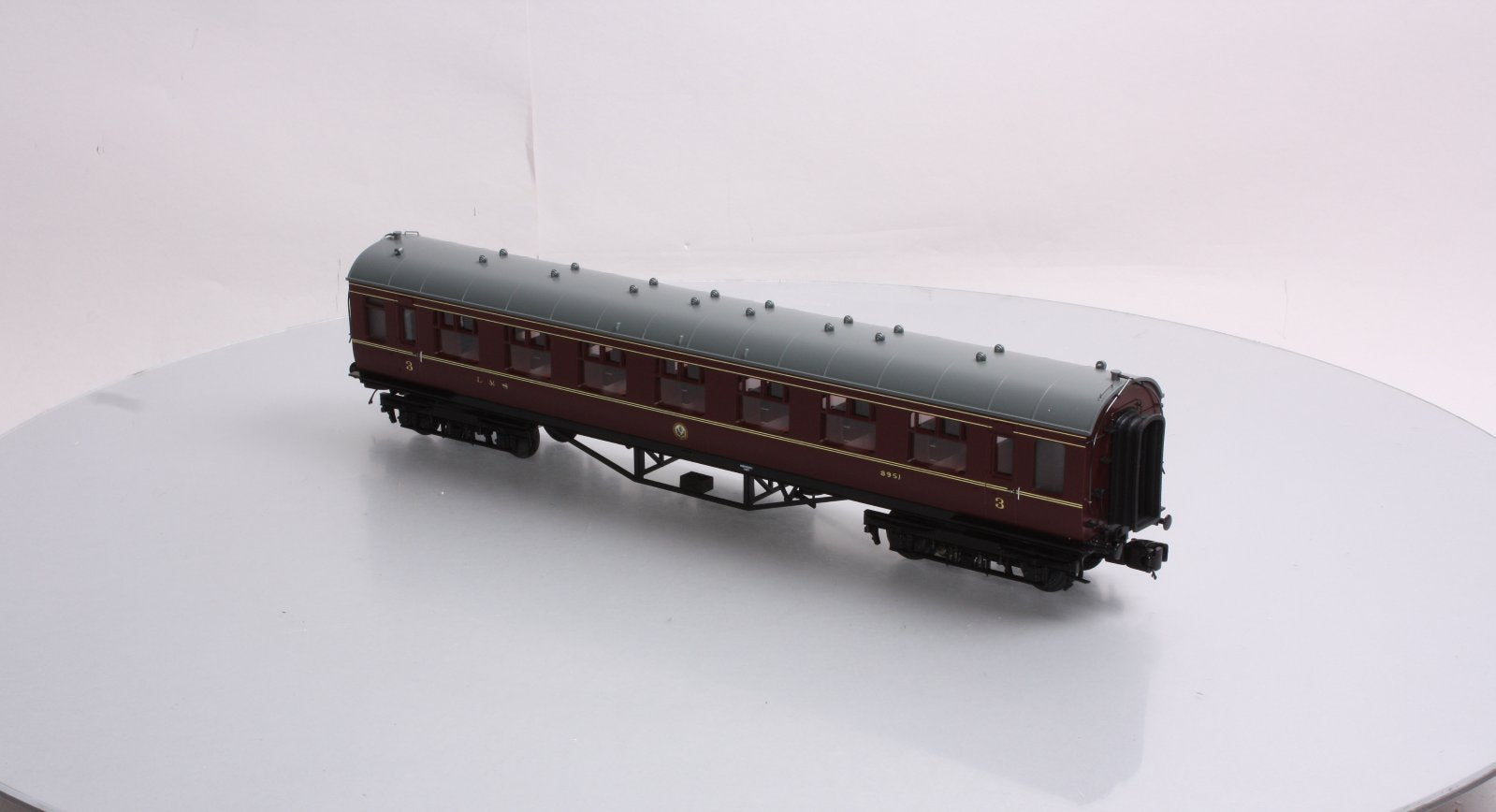 MTH 20-60007 London, Midland & Scottish Railway LMS Standard Coach Car