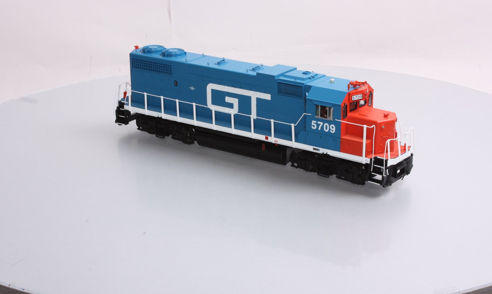 MTH 20-20072-2 Grand Trunk GP38-2 Diesel Engine w/PS 2.0 (Scale Wheels) #5709