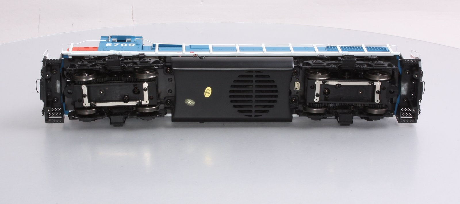 MTH 20-20072-2 Grand Trunk GP38-2 Diesel Engine w/PS 2.0 (Scale Wheels) #5709