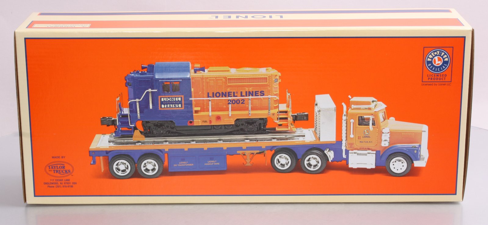 Lionel LT-702 Flatbed w/Non-Powered Locomotive