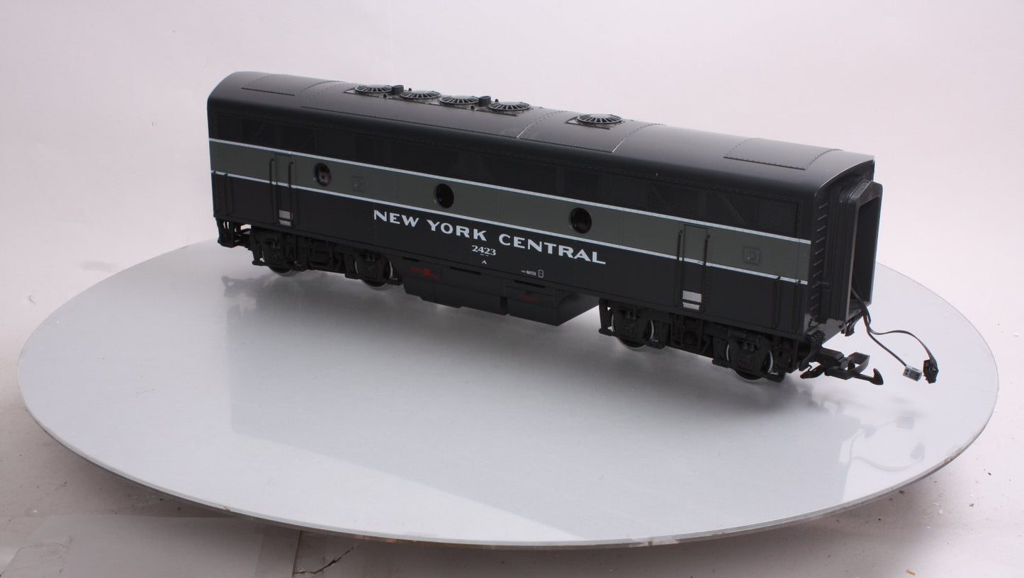 LGB 21582 G Scale NYC F7 B Unit Non-Powered Diesel Locomotive with Sound #2423