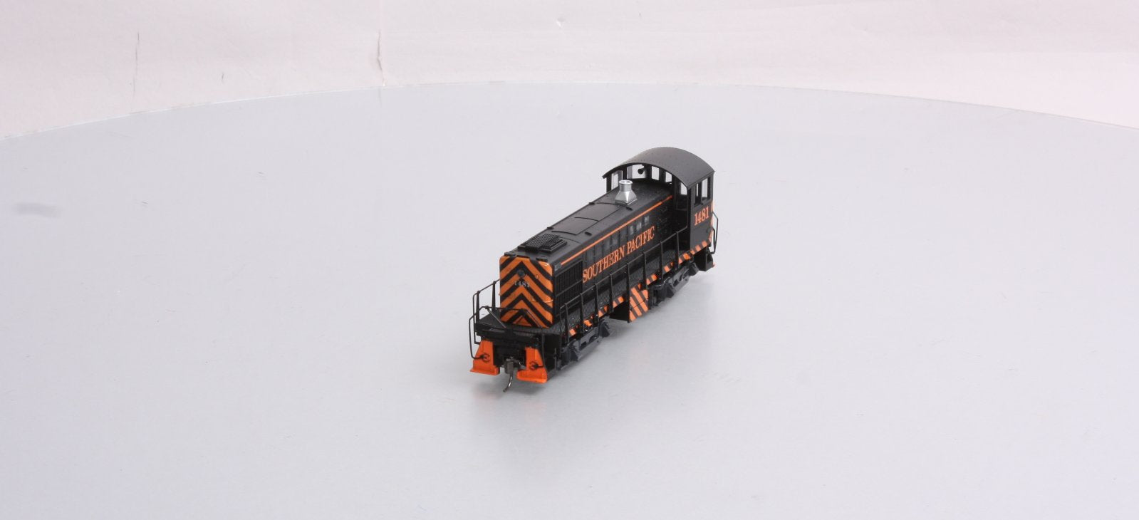 Atlas 8280 HO Scale Southern Pacific S-4 Powered Diesel Locomotive # 1481
