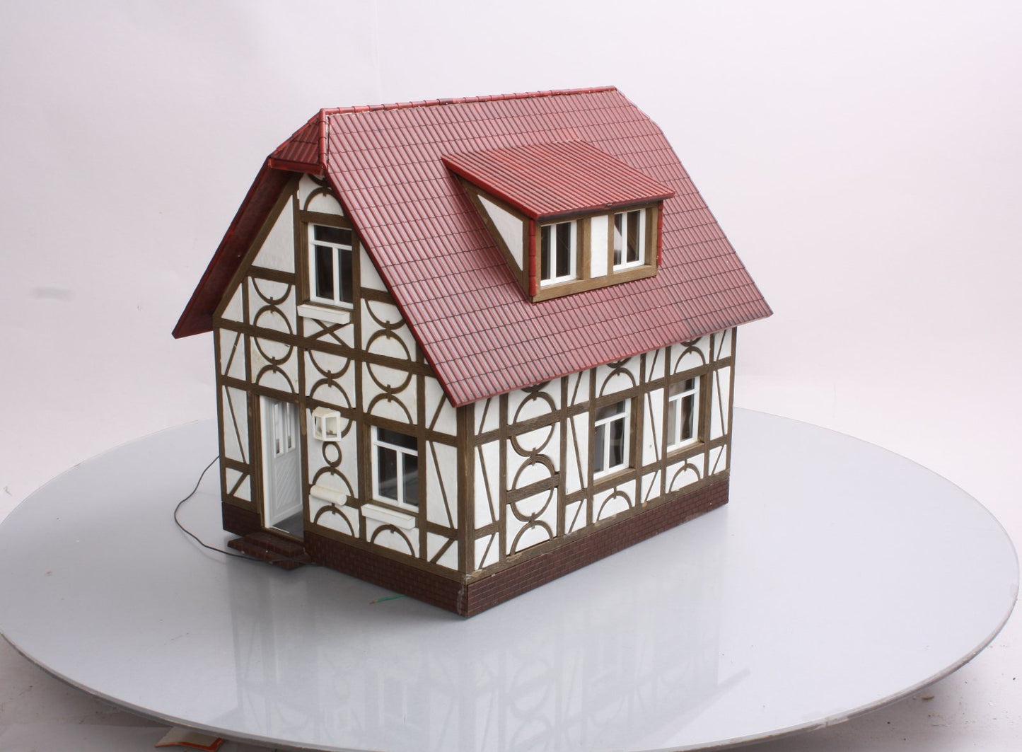 Piko 62050 Dr. König's House - Assembled