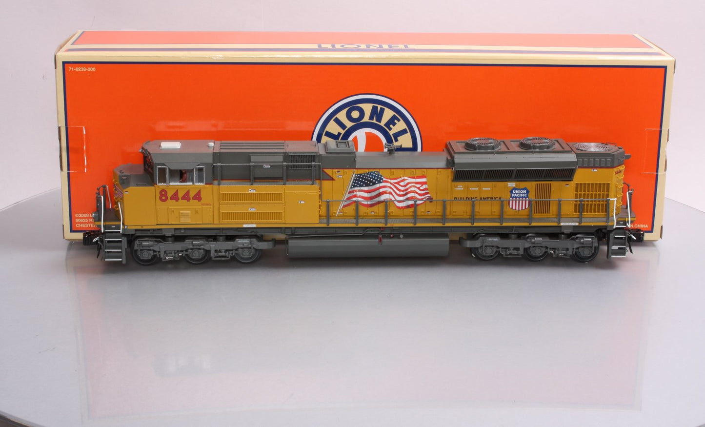Lionel 6-28330 Union Pacific EMD SD-70ACE Diesel Locomotive #8444