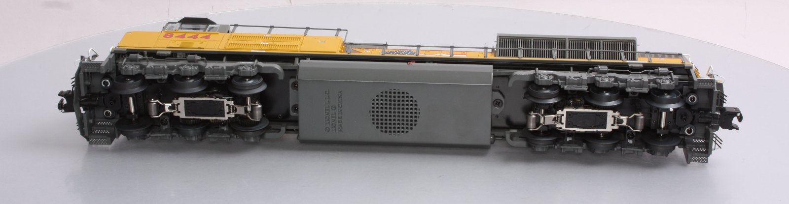 Lionel 6-28330 Union Pacific EMD SD-70ACE Diesel Locomotive #8444