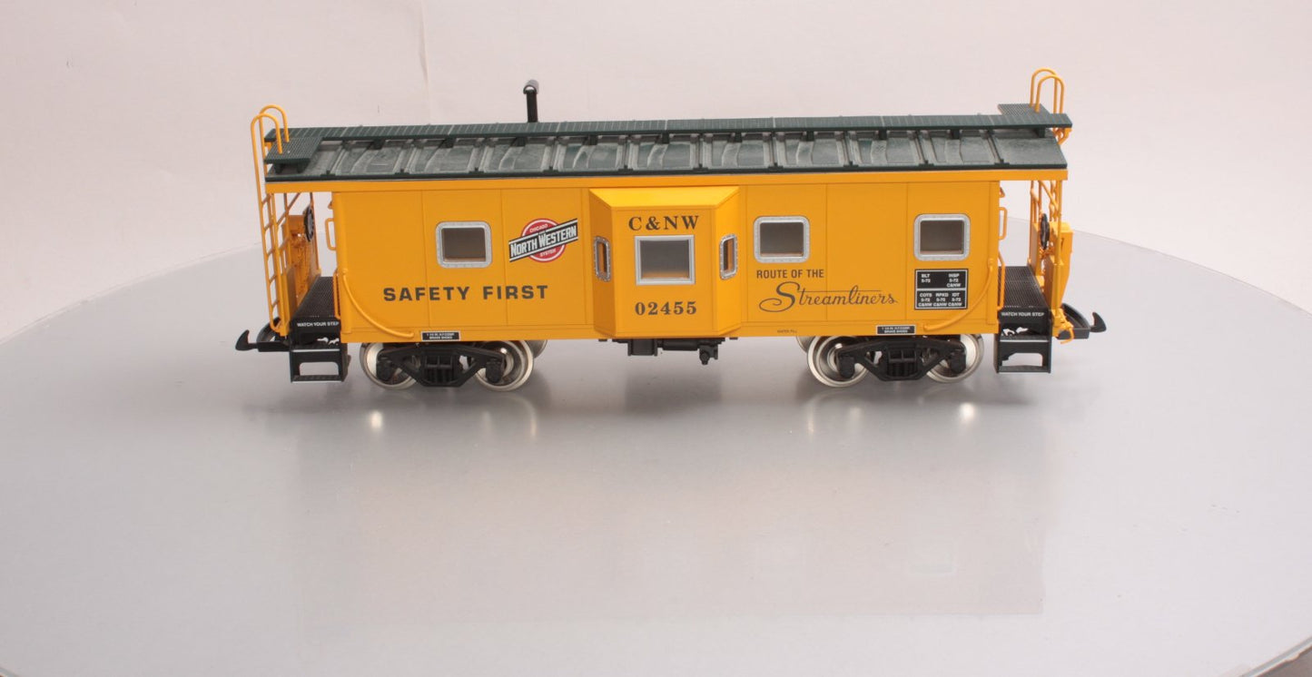 USA Trains 12055 G Chicago & Northwestern Bay Window Caboose #02455