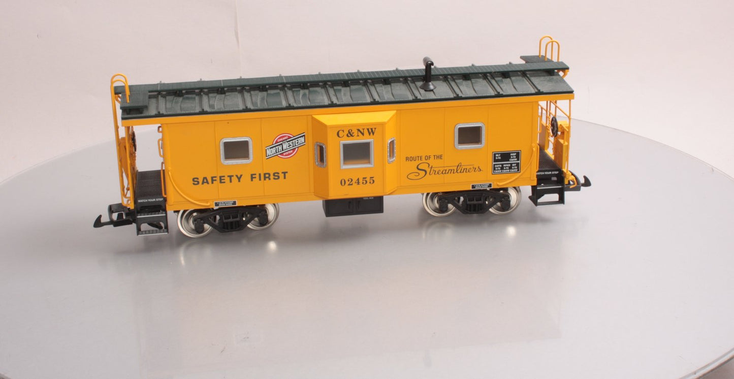 USA Trains 12055 G Chicago & Northwestern Bay Window Caboose #02455