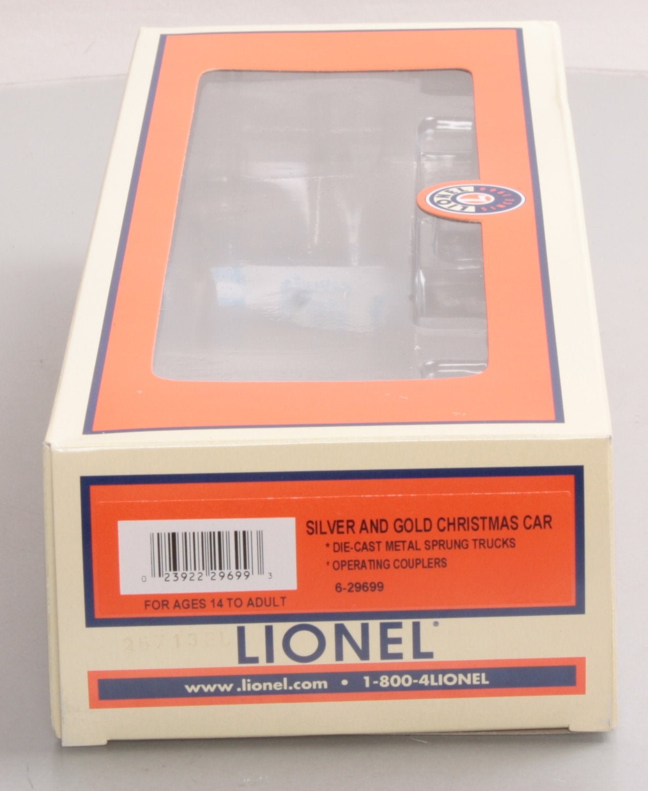 Lionel 6-29699 O Gauge Silver and Gold Christmas Mint Car
