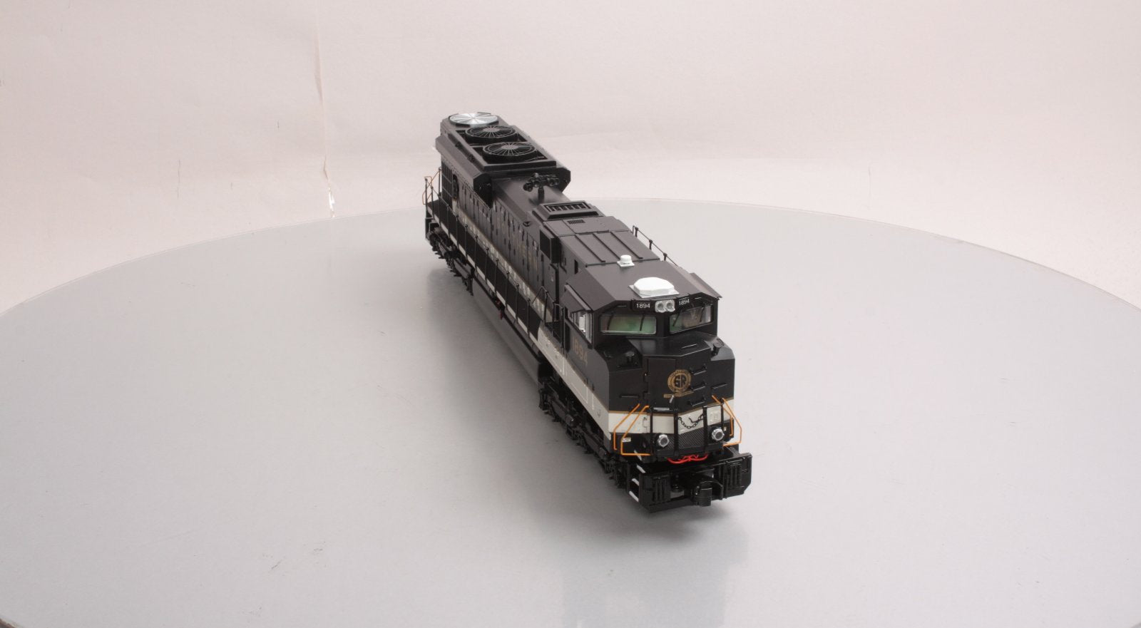 MTH 20-20111-3 Southern SD70ACe Non-Powered Diesel Engine #1894