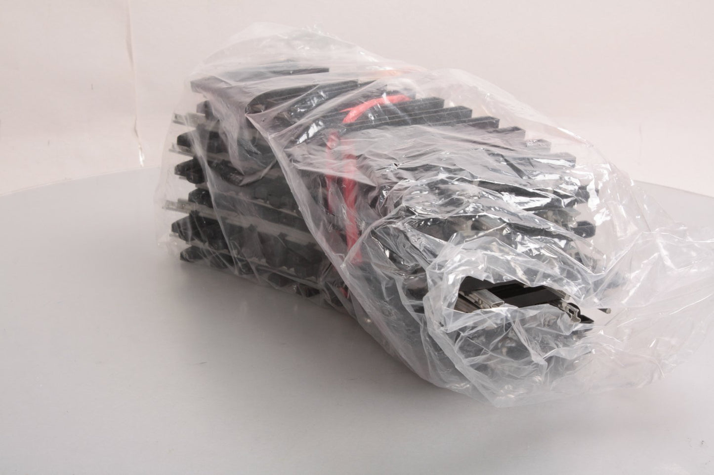 Aristo-Craft 12111 Euro Style 4' Aluminum Curved Track Sections (12)