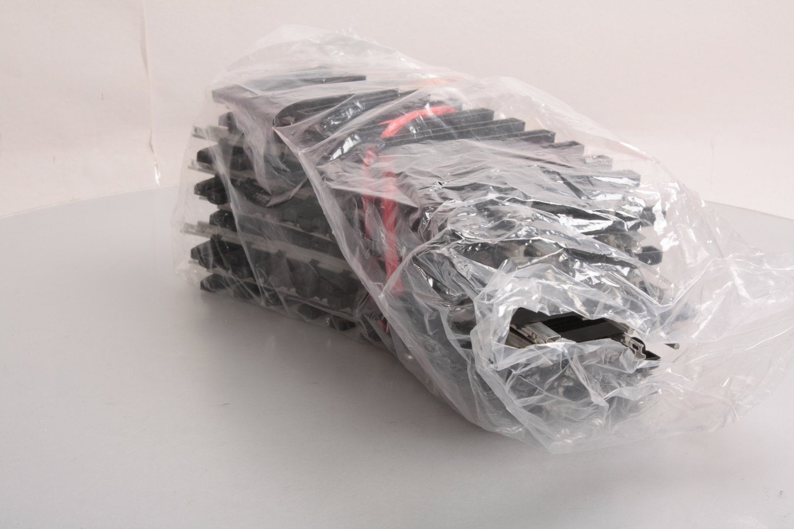 Aristo-Craft 12111 Euro Style 4' Aluminum Curved Track Sections (12)