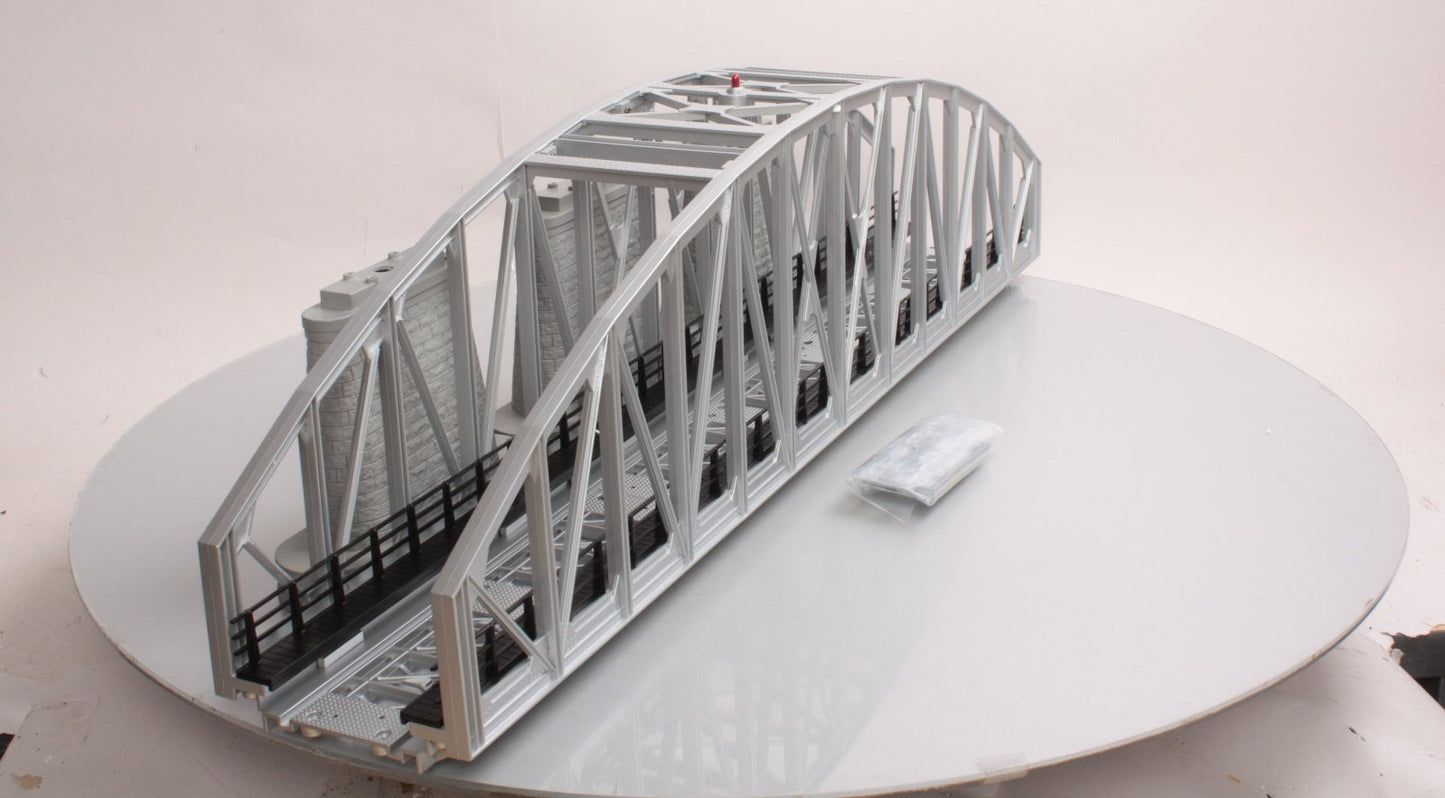 MTH 40-1101 30" Long Silver Steel Arch Bridge