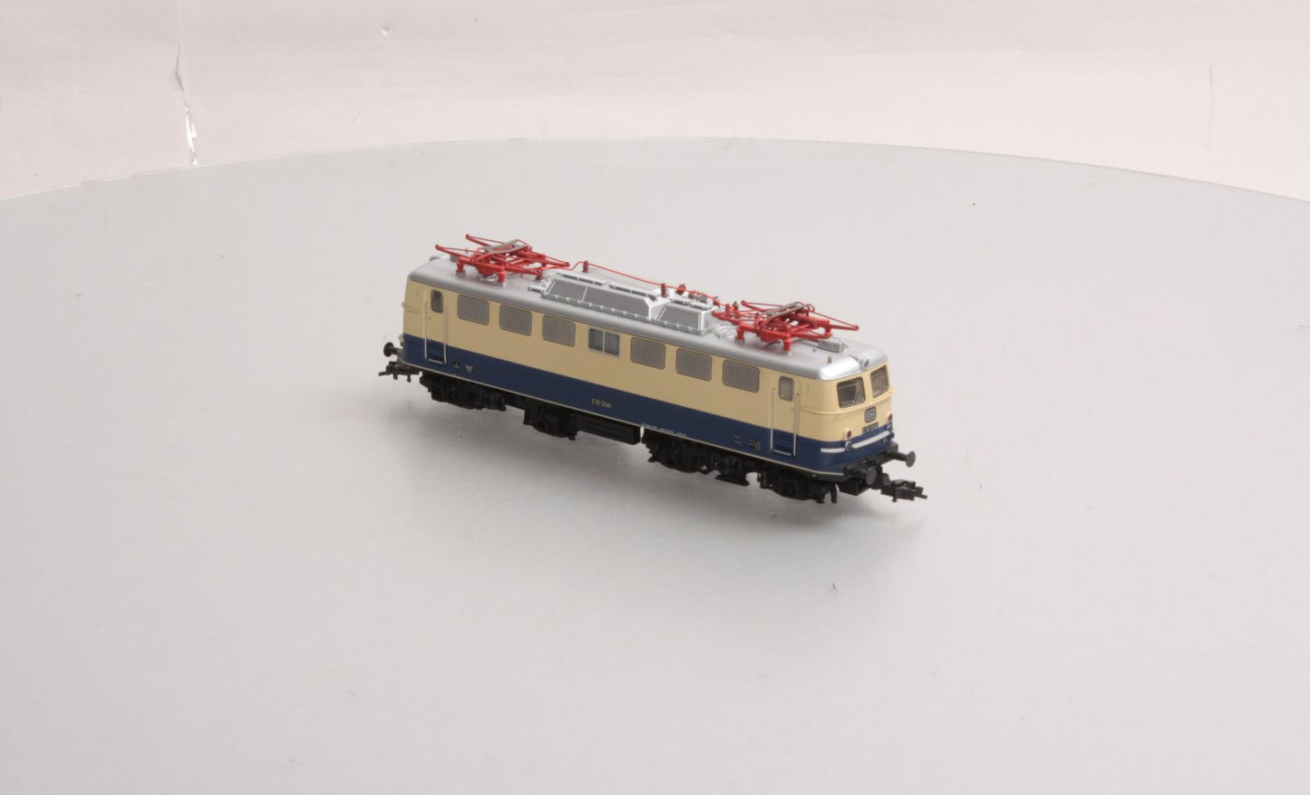 Trix 22266 German Electric Locomotive Class E10.12 "Rheingold" of the DB