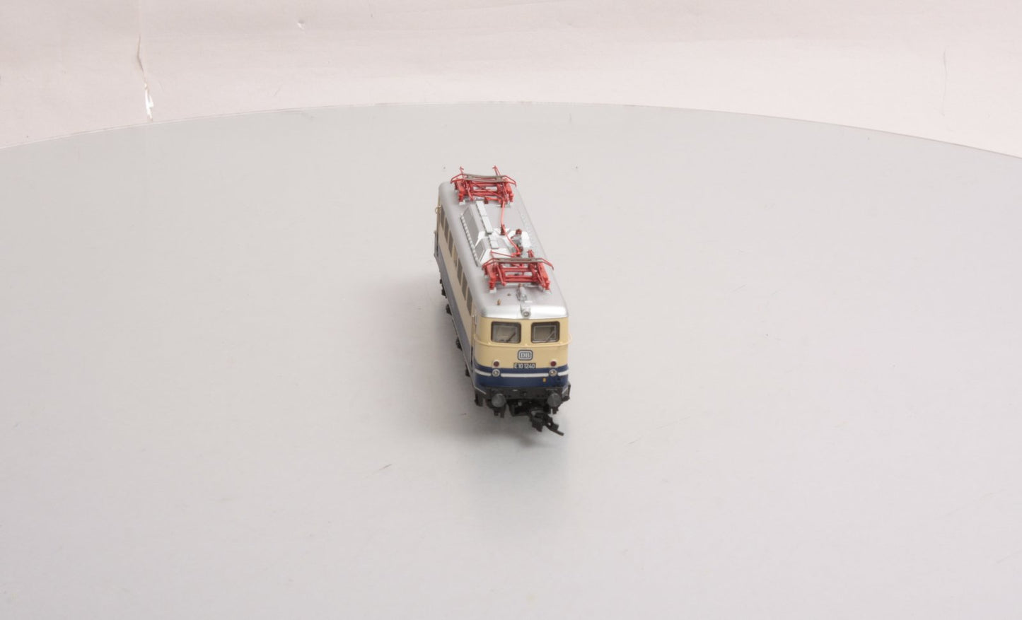 Trix 22266 German Electric Locomotive Class E10.12 "Rheingold" of the DB