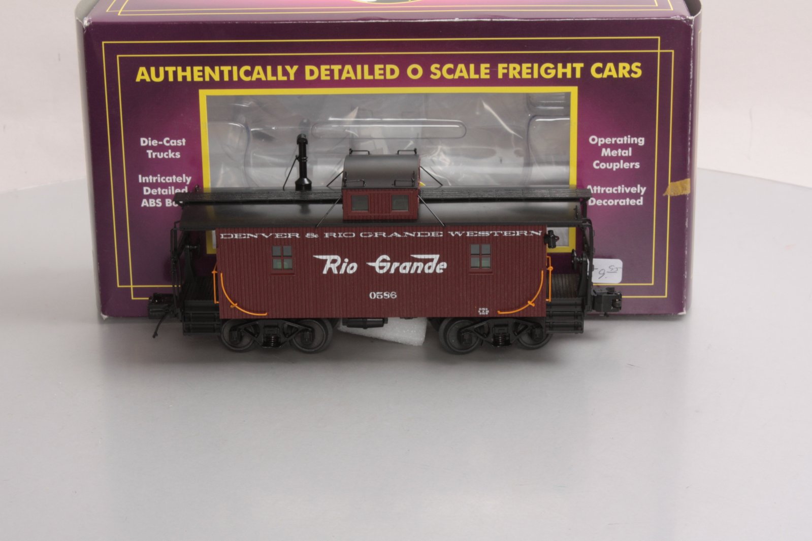 MTH 20-91358 O Gauge Denver & Rio Grande Western N-6b Caboose #586