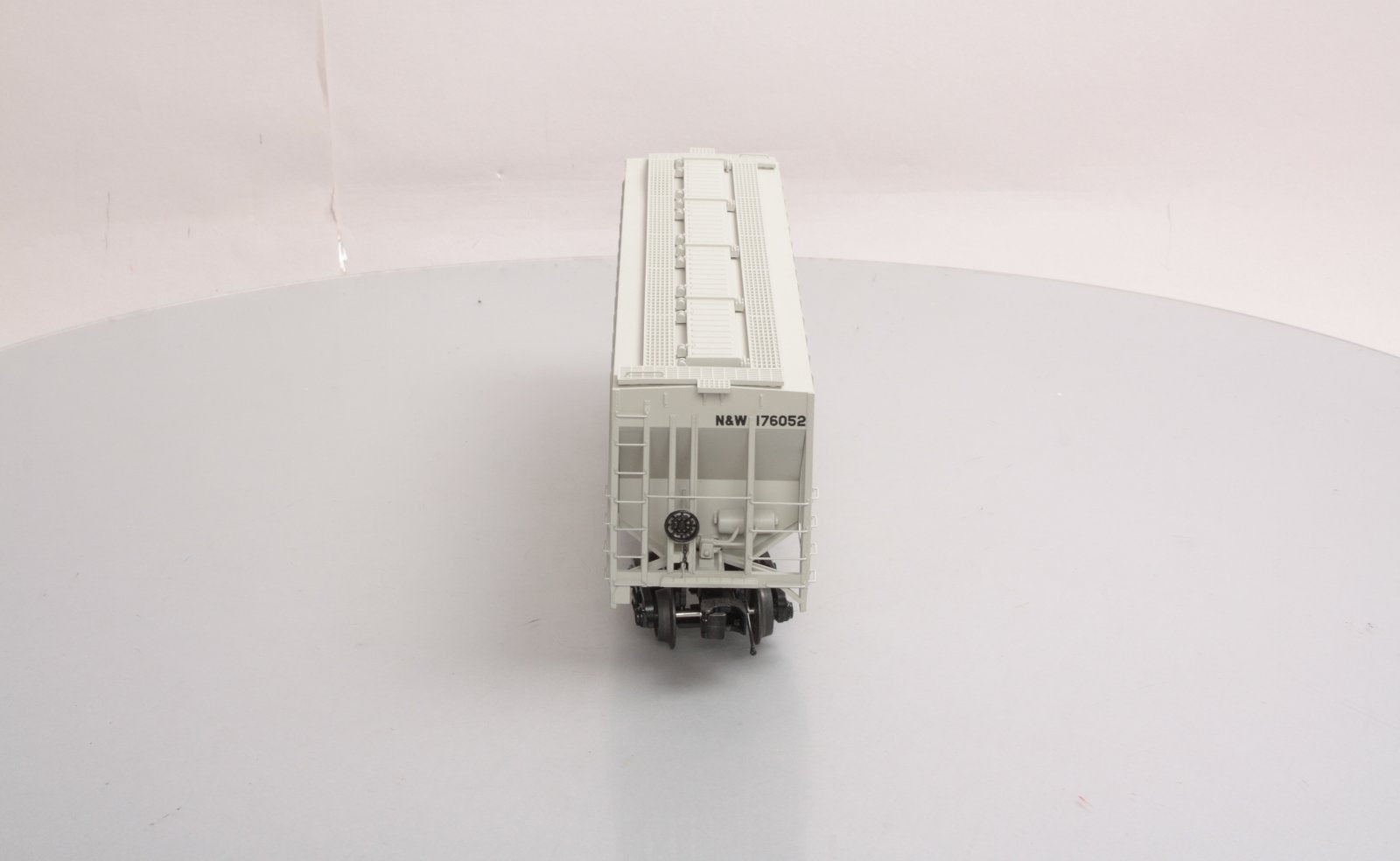 MTH 20-97255 Norfolk & Western Ps-2CD High-Sided Hopper Car